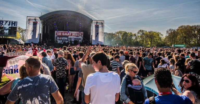 Bevrijdingsfestival Groningen, 5 mei bevrijdingsdag - foto door Knelis