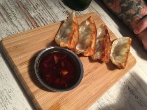 Uit eten Groningen: Konbu streetfood Grilled dumplings