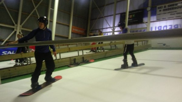Snowlimits Groningen: indoor ski- en snowboardlessen