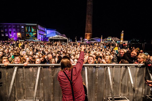 Festival Groningen: Kadepop op Suikerfunie terrein Groningen - foto Niels Knelis Kadepop 2018