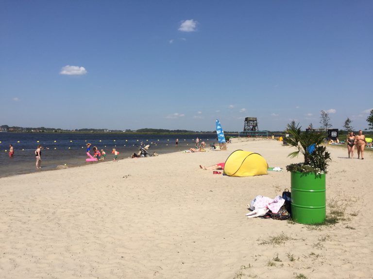 Strand Meeroevers: Groningen aan Zee