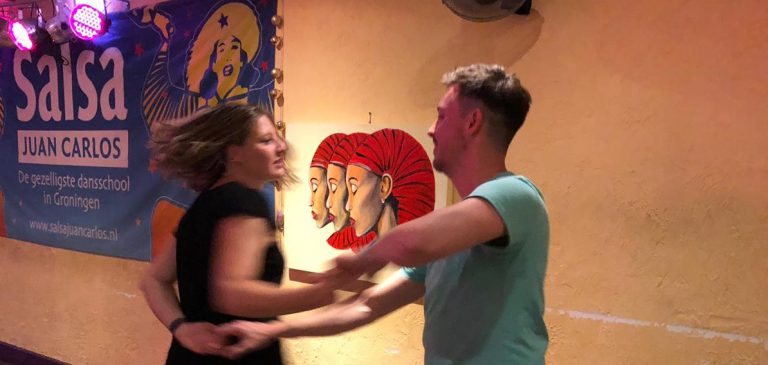 Salsa dansen in Groningen? Dit zijn de leukste salsafeesten en -dansscholen