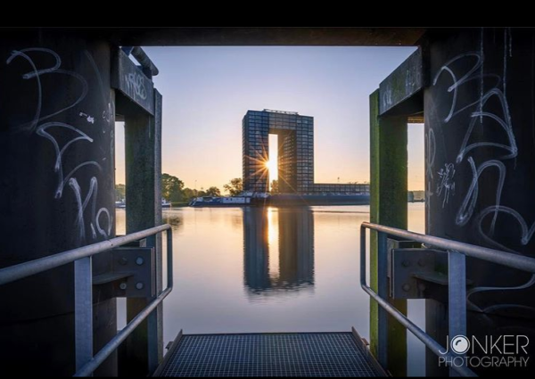 Fotografie cursus Groningen - fietstocht architectuur Tasmantoren