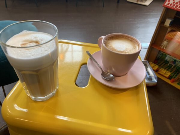 Koffie Groningen tip: Rabarber aan de Aakerkhof