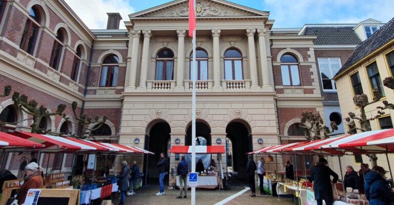 De Harmonie Groningen: één van de bezienswaardigheden en mooiste gebouwen van Groningen