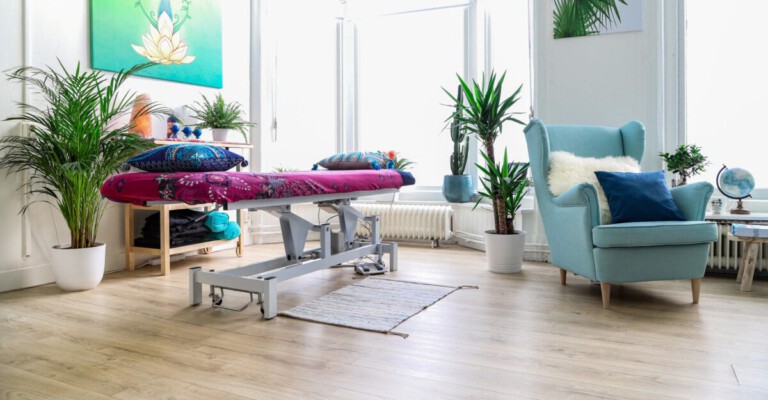 Massage Groningen tip: holistisch massagetherapeut Veneziano Therapy in centrum Groningen