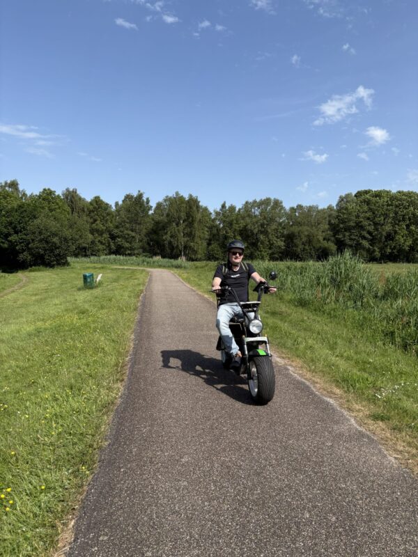 E-chopper huren in Groningen en een rondje Paterswoldsemeer rijden