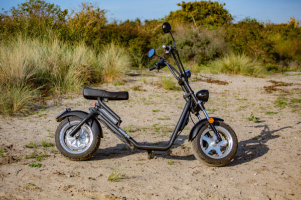 E-chopper ofwel elektrische chopper of scooter huren Groningen