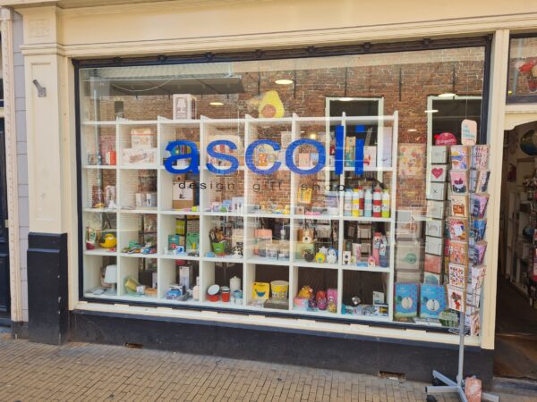 Leukste winkel in leukste winkelstraat Groningen Folkingestraat: Ascoli