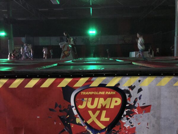 Kinderfeestje Groningen: origineel en energieke activiteit: disco springen bij JumpXL Groningen