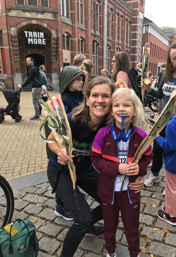 Mini 4 Mijl Groningen 2023 hardloopevenement voor kinderen met coach