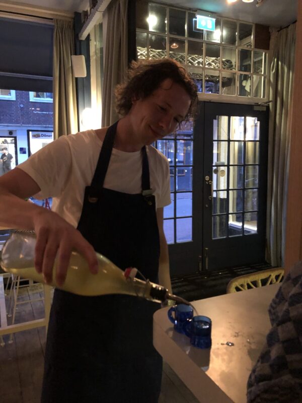 restaurant tip van locals: Mediterraans food sharing Zeste Gedempte Zuiderdiep 39 Groningen