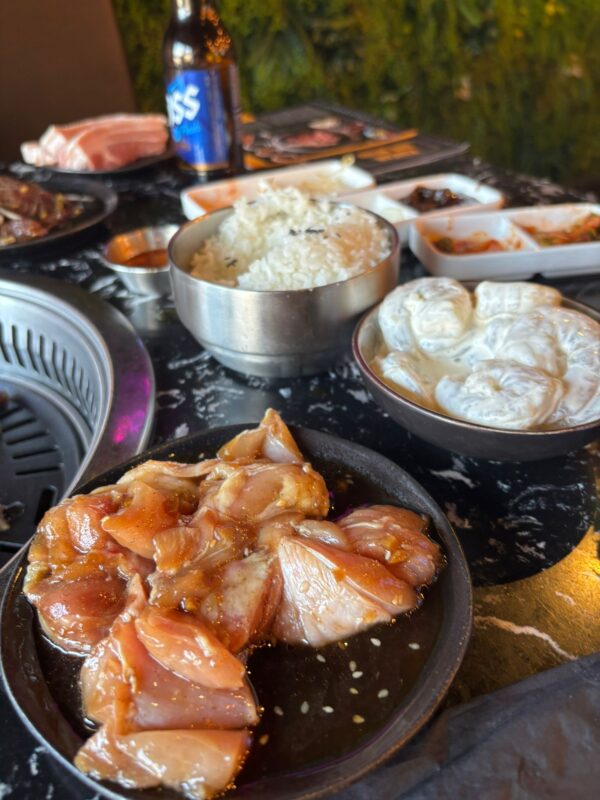 Konbu Jiro Oosterstraat Groningen. Koreaanse barbecue vlees