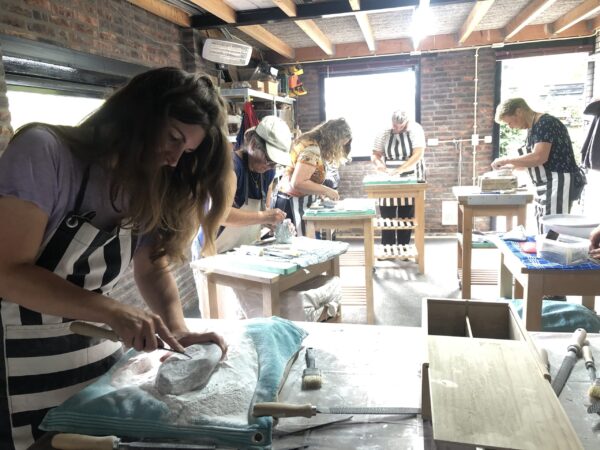 Creatieve Workshop Speksteen Margriet Meijer in Paterswolde op fietsafstand Groningen Stad