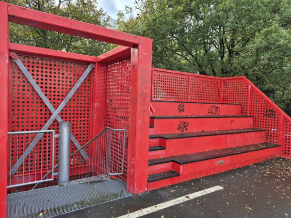 Geheugenbalkon, uitzicht op ringweg en uitkijkplek Groningen
