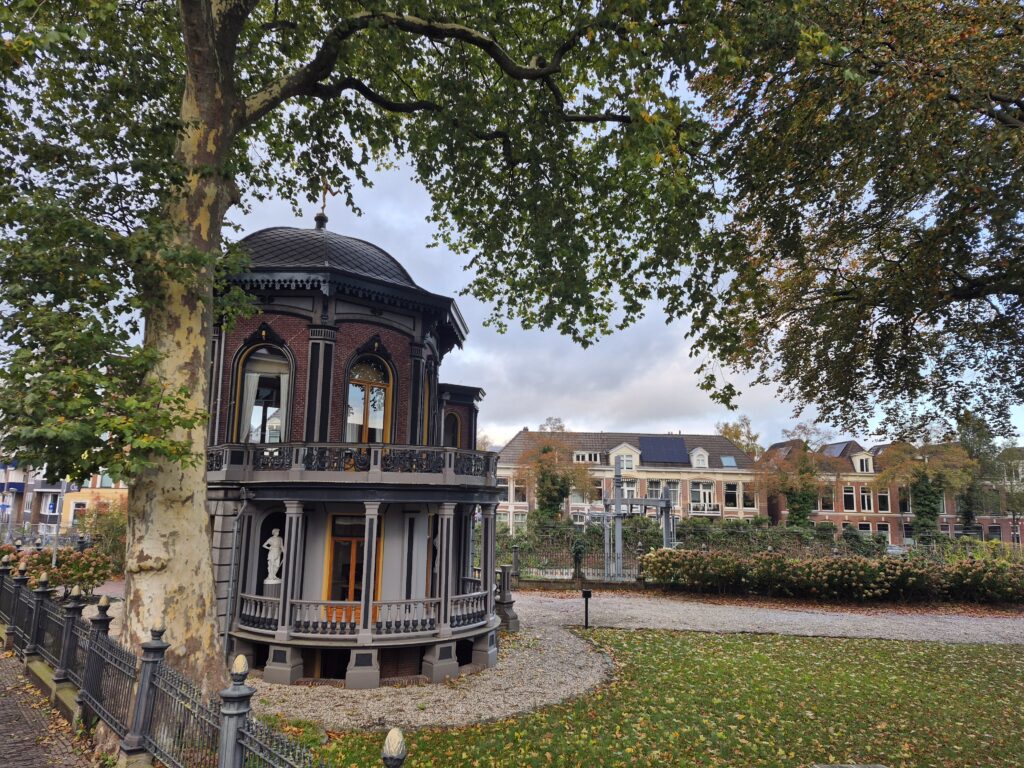 De tuinkoepels van de Hereweg De tuinkoepels van de Hereweg