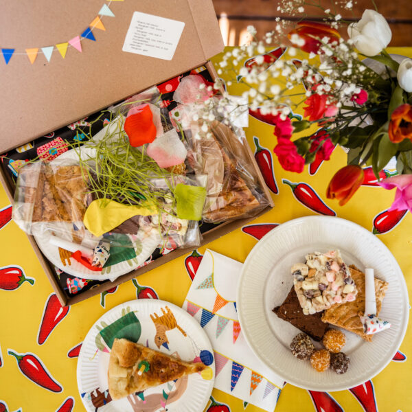 Gronings brievenbuspakketje met zoetigheid van Toet in Groningen voor 19,99 en gratis verzending. Thema: verjaardag