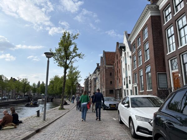Single wandeling Groningen voor offline ontmoetingen op 9 mei 2026