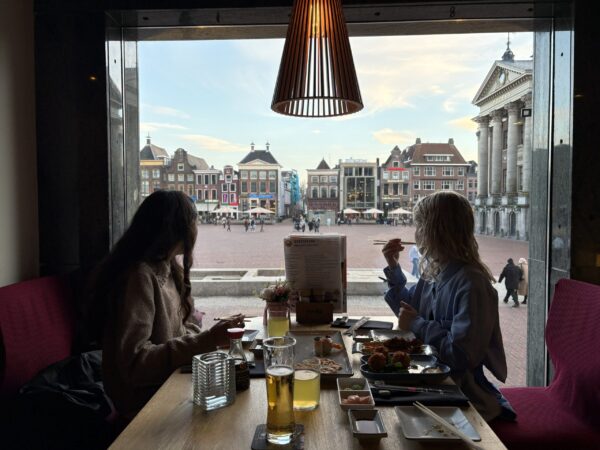 Fujiyama aan de Grote Markt in Groningen: Japans restaurant uit eten tip